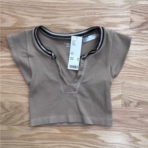 Urban Outfitters Go for Gold tan colored cropped top. New with tags